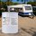 SCHUETTEC 2K Caravan-Lack 5,5 kg auf Campingplatz mit Wohnwagen im Hintergrund – 2-Komponenten-Universallack für Aluminium, GFK und Kunststoff